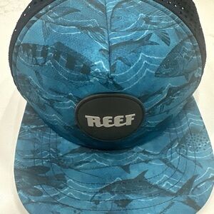 Reef Flat Bill Hat Mesh Back Shark Print Front